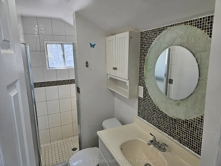 14 Hollis St — Photo 27