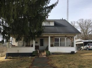 407 NE 3rd St, Paoli, IN 47454
