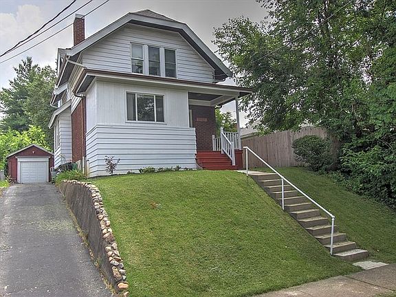 2nd image of 2417 Lysle Ln