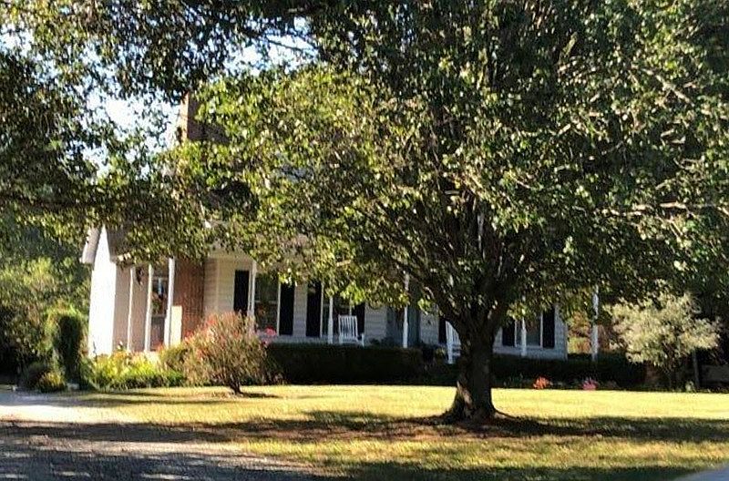 2nd image of 1532 Providence Church Rd