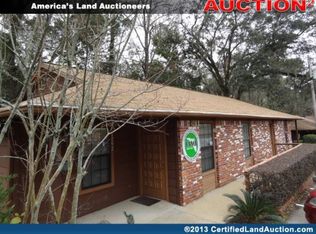 1290 Cedar Center Dr, Tallahassee, FL 32301