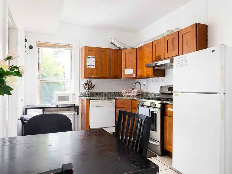 342 Bowdoin St #1 — Photo 19