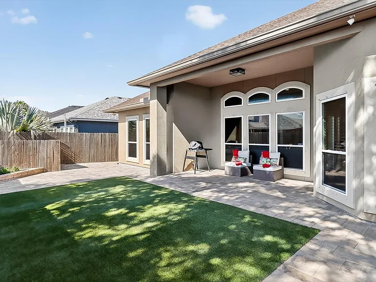 15134 S Barataria Dr — Photo 39