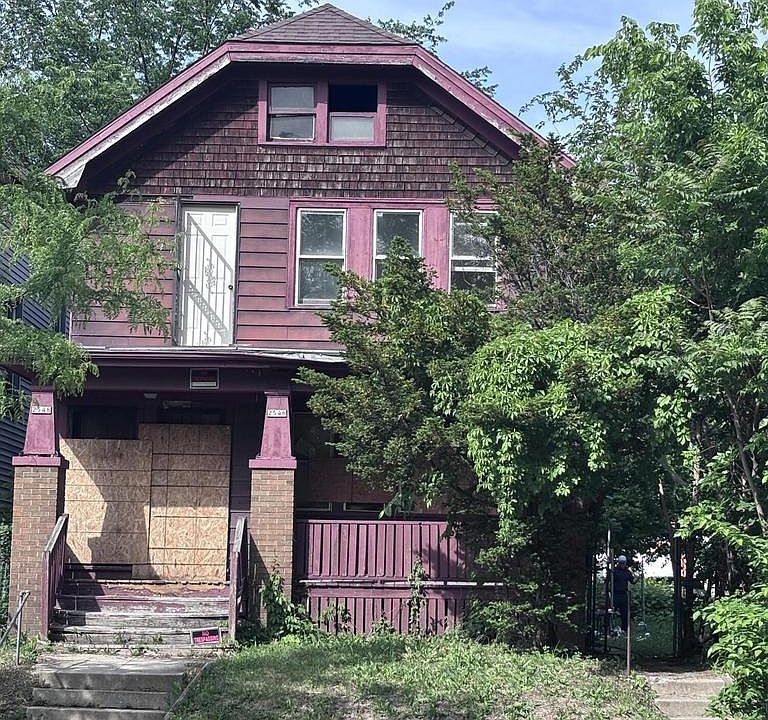 1st image of 2546 W Medford AVENUE