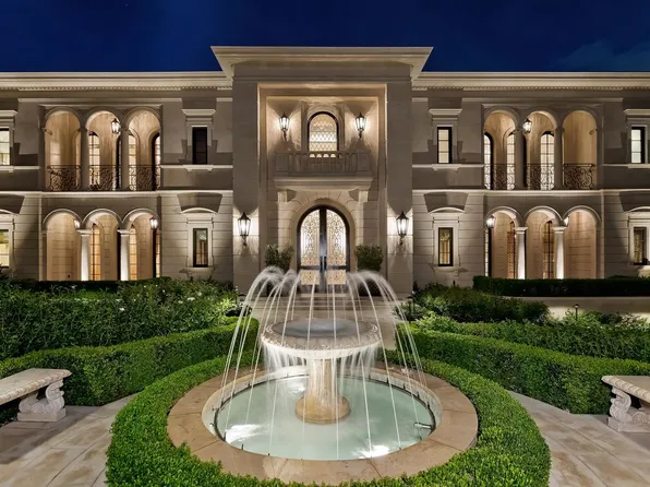 1006 N Roxbury Dr, Beverly Hills, CA 90210
