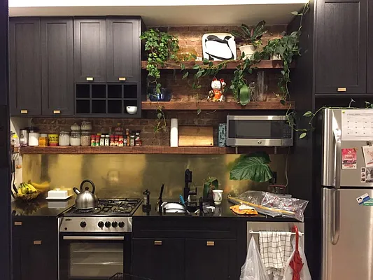 Rented by Prime Square Realty | media 33