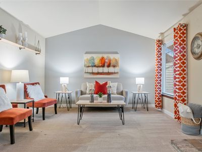 11527 HWY99 #D-303, Everett, WA, 98204