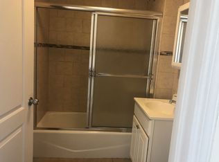 215 Beach 101st St APT 4E, Rockaway Park, NY 11694