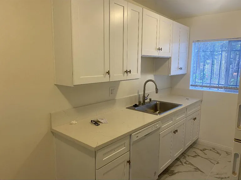 11747 Dorothy St #5 — Photo 4