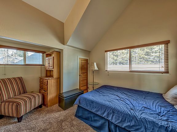 3rd image of 8106 N Lake Blvd
