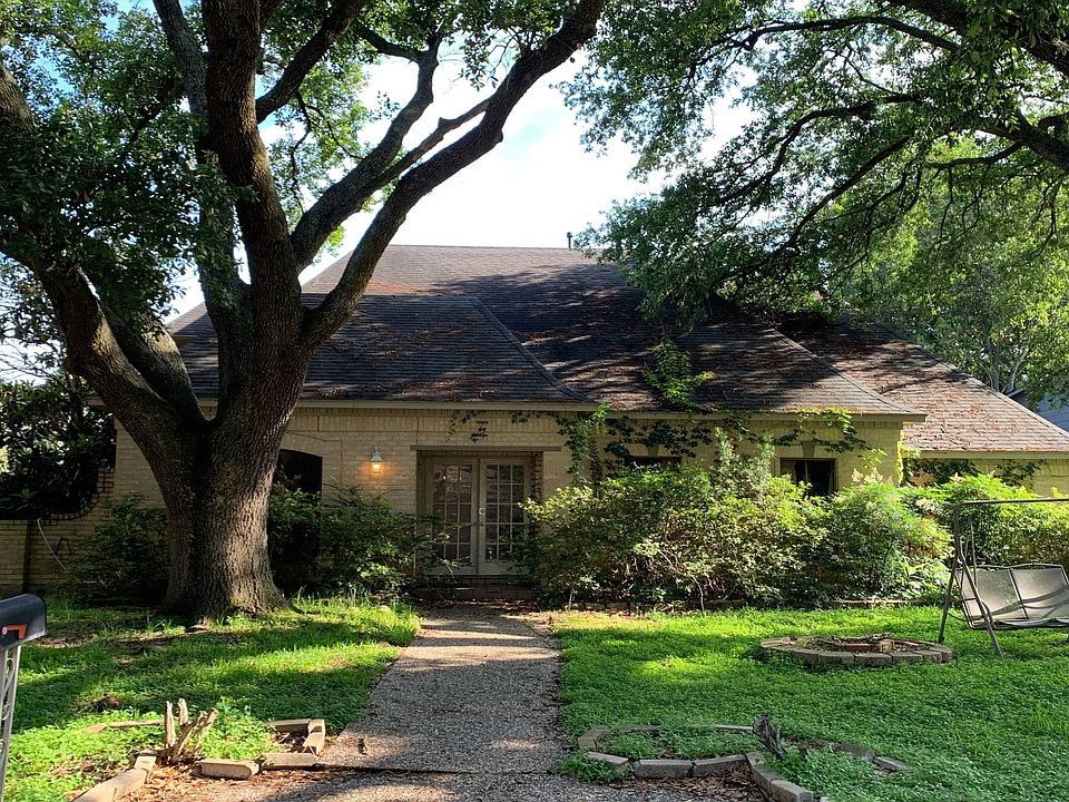 1st image of 18314 Forest Town Dr