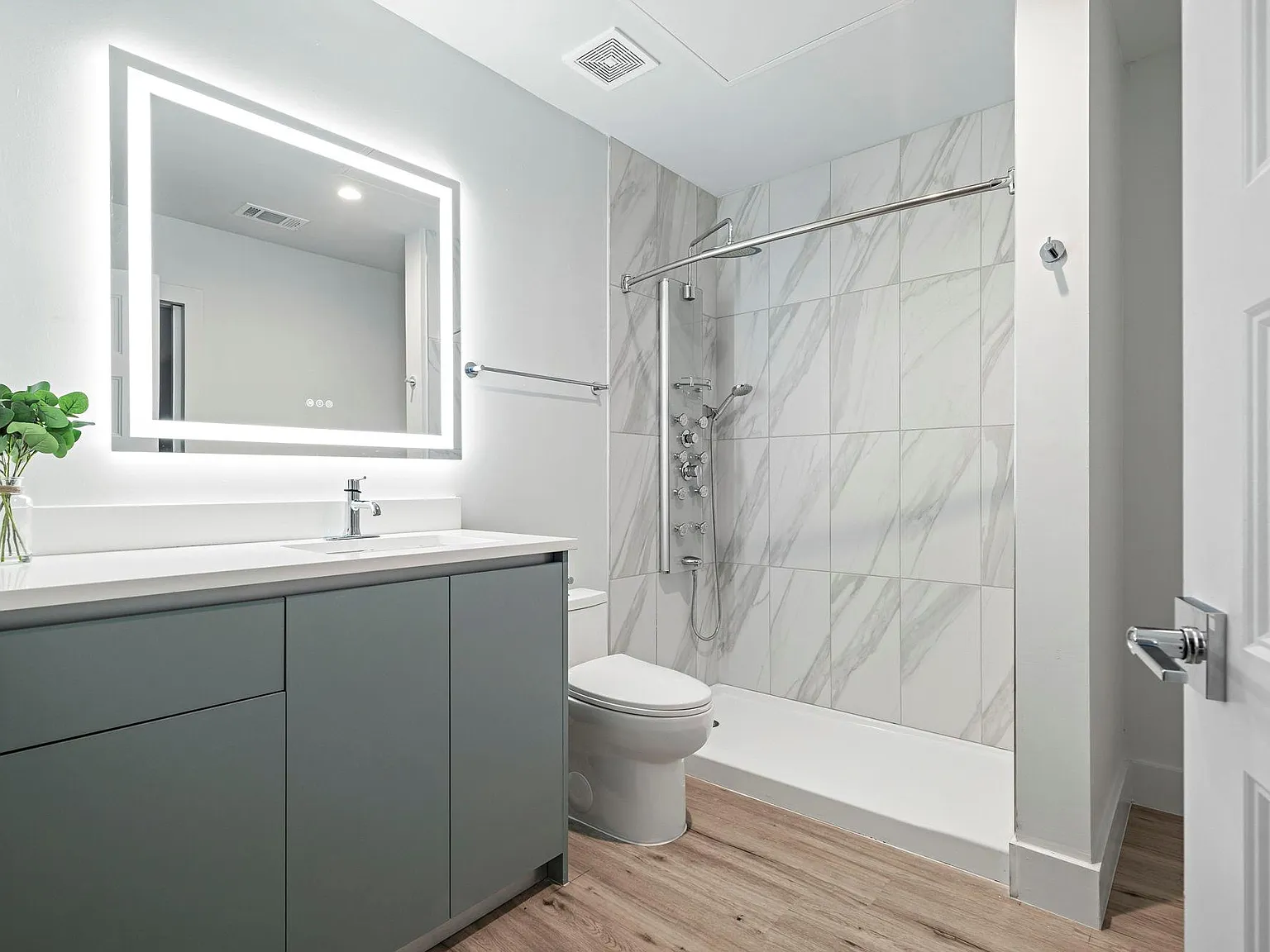 1 bed, 1.0 bath, 699 sqft, $1,700 — Photo 4