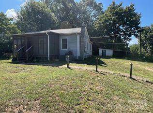 295 D Mathis Dr, Rutherfordton, NC 28139