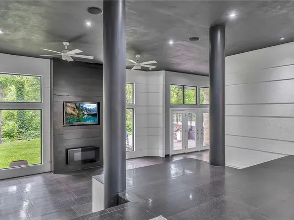 4212 Echohollow Trl, Edmond, OK 73025