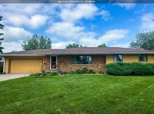 801 11th St N, Northwood, IA 50459