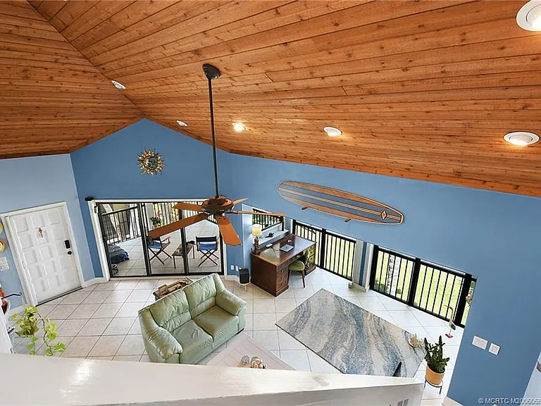 324 NE Golfview Cir #324 — Photo 30