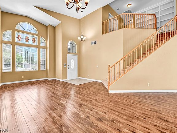 2nd image of 1327 Autumn Wind Way