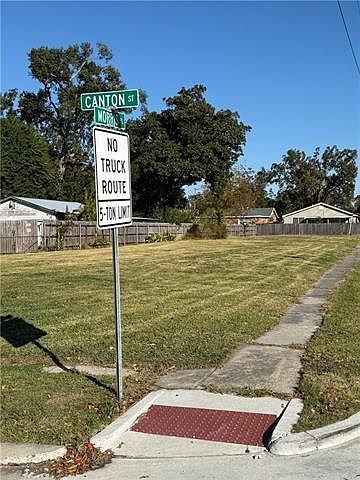 1st image of 4221 Morris Pl