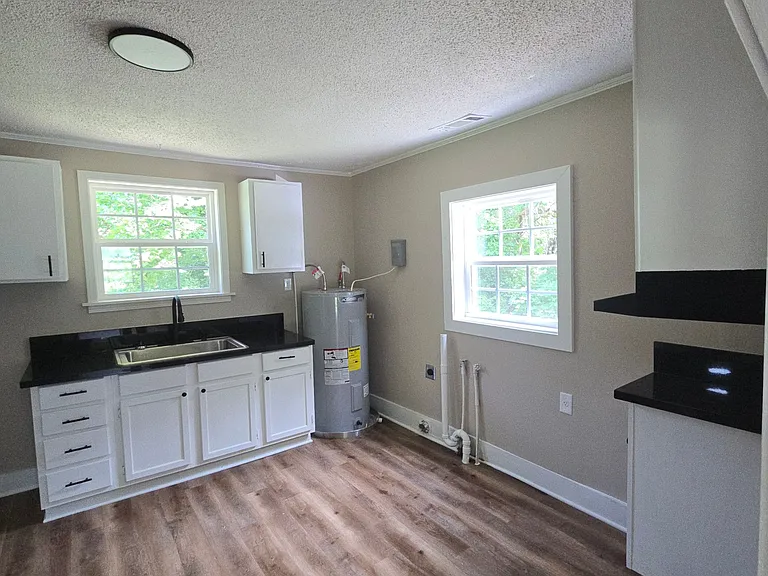 60 Tommy Rd — Photo 3