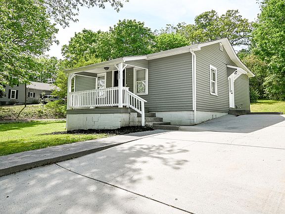 2nd image of 233 Pine Ln