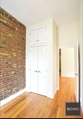 Rented by Bond New York | media 29