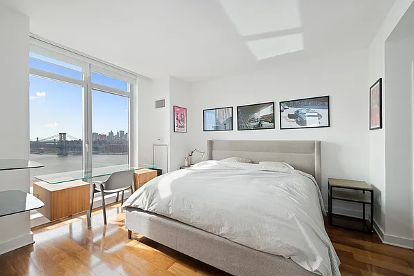 Rented by Oxford Property Group | media 45