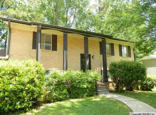 2614 Scenic View Dr NW, Huntsville, AL 35810