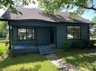 215 N Morrow St, Blue Ridge, TX 75424