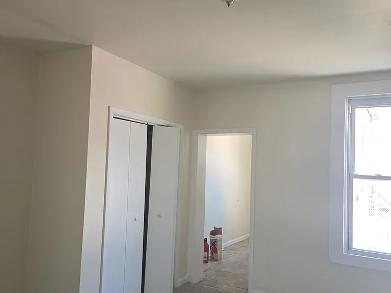 3424 Elmora Ave — Photo 11