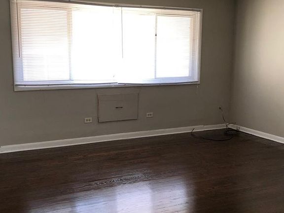 4th image of 3414 Warren Ave APT 5