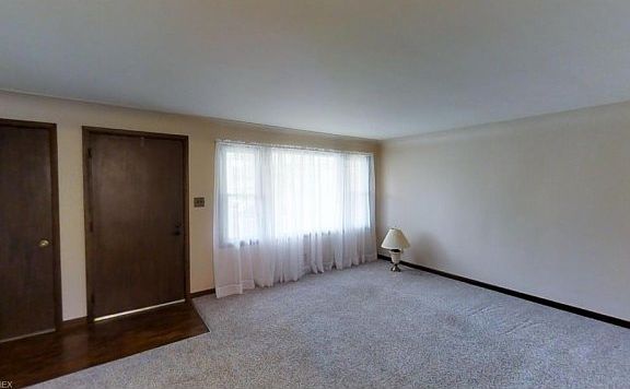 4th image of 3874 Dunbar St