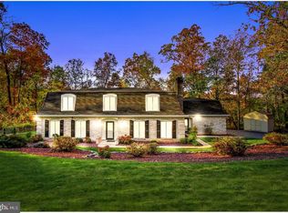 6208 Longview Dr, Spring Grove, PA 17362