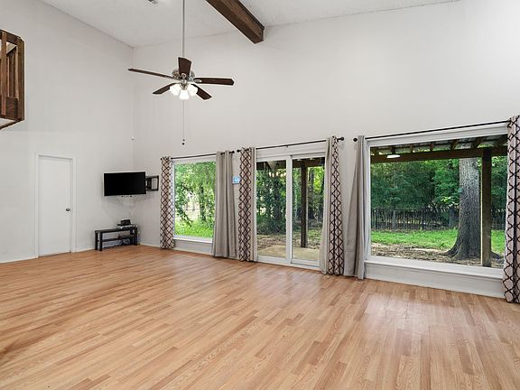 5th image of 2931 Whitman Dr