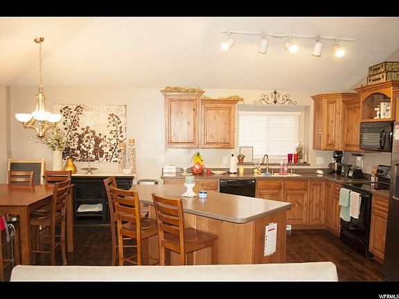 3rd image of 2366 W 2250th St N