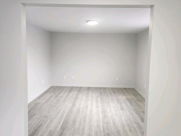 85 Church St APT 1