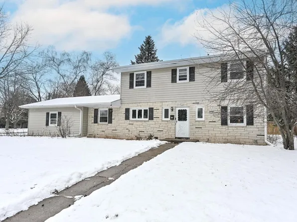 526 West Jefferson STREET, Port Washington, WI 53074