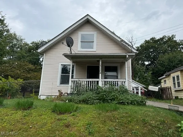 2328 7th St SW, Akron, OH 44314