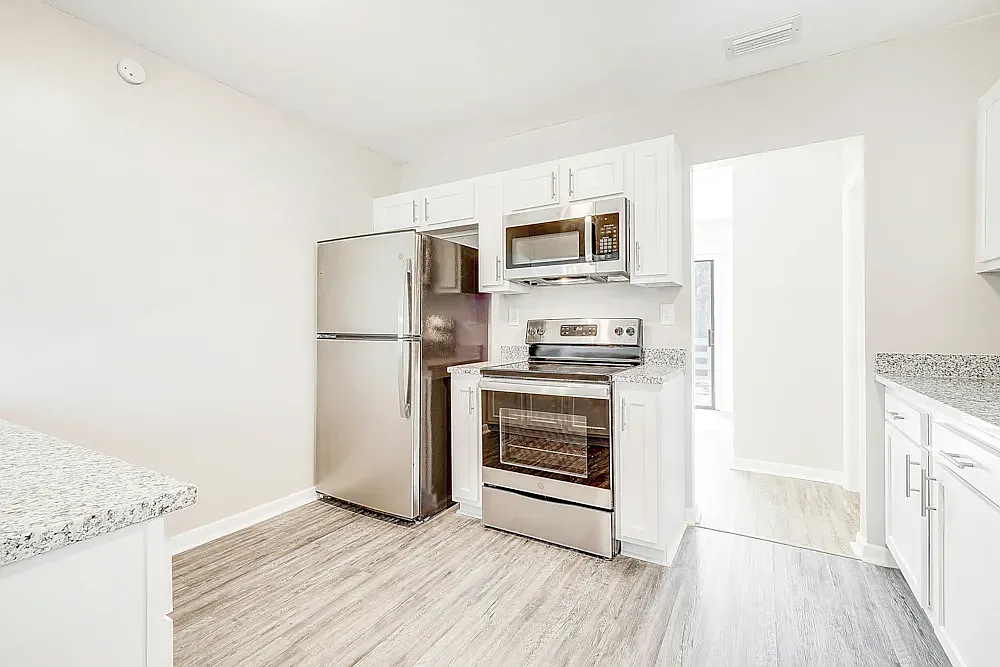 3 bed, 1601 sqft, $1,510 — Photo 1