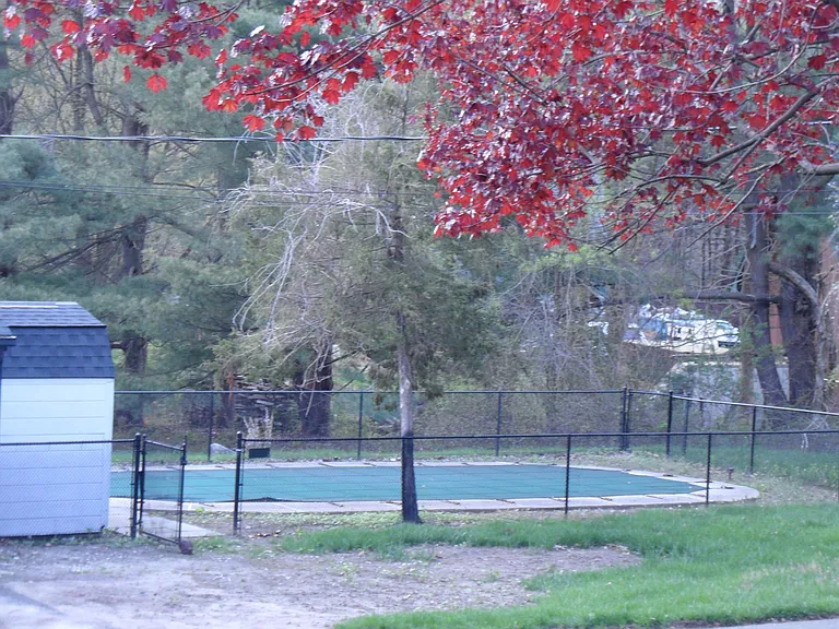 4 Crestview Dr — Photo 37