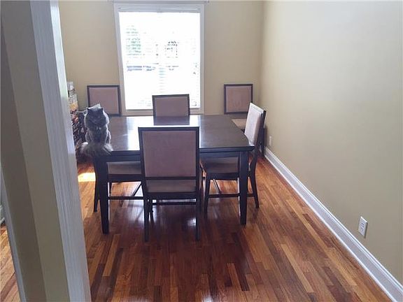 4th image of 1122 Caitlin Ct