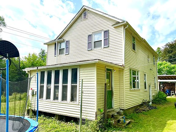 5th image of 383 Kelsey St