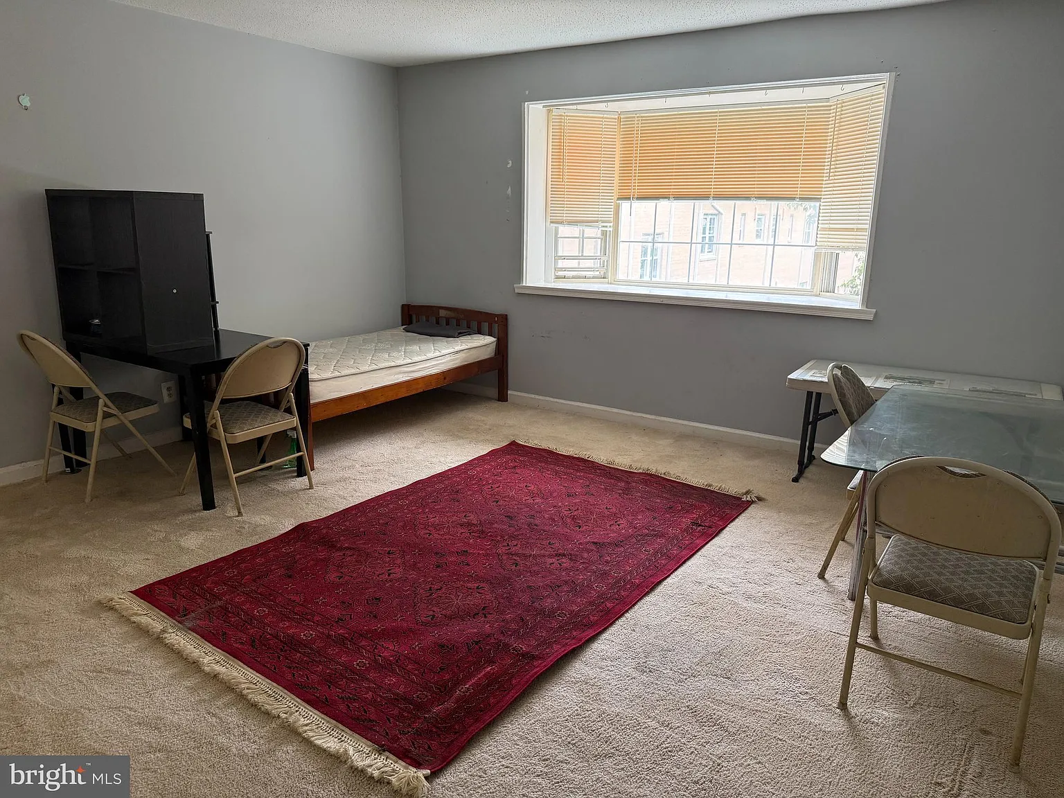 2 bed, 718 sqft, $2,000 — Photo 3