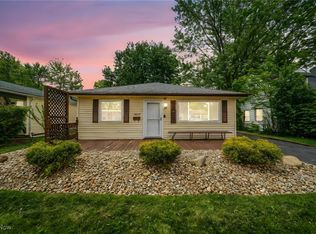 5052 Forest Rd, Mentor, OH 44060