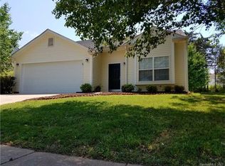 3126 Longspur Dr, Matthews, NC 28105