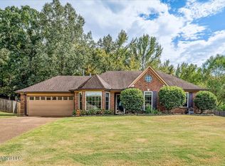8619 Bell Brook Dr, Olive Branch, MS 38654