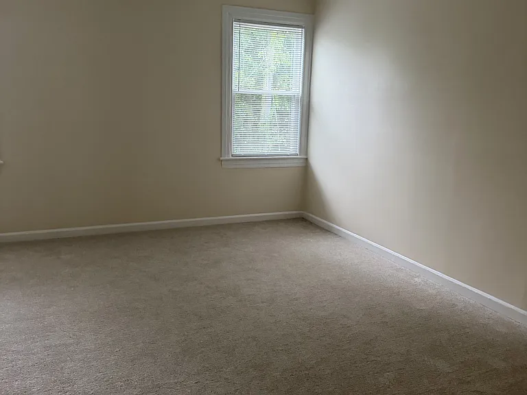 910 Colonial Ave #B — Photo 10
