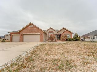 1416 Arley Hill Dr, O Fallon, IL 62269