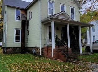 309 Prospect Ave, Medina, NY 14103