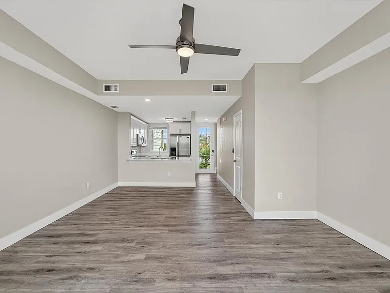 3266 Mangrove Point Dr — Photo 31