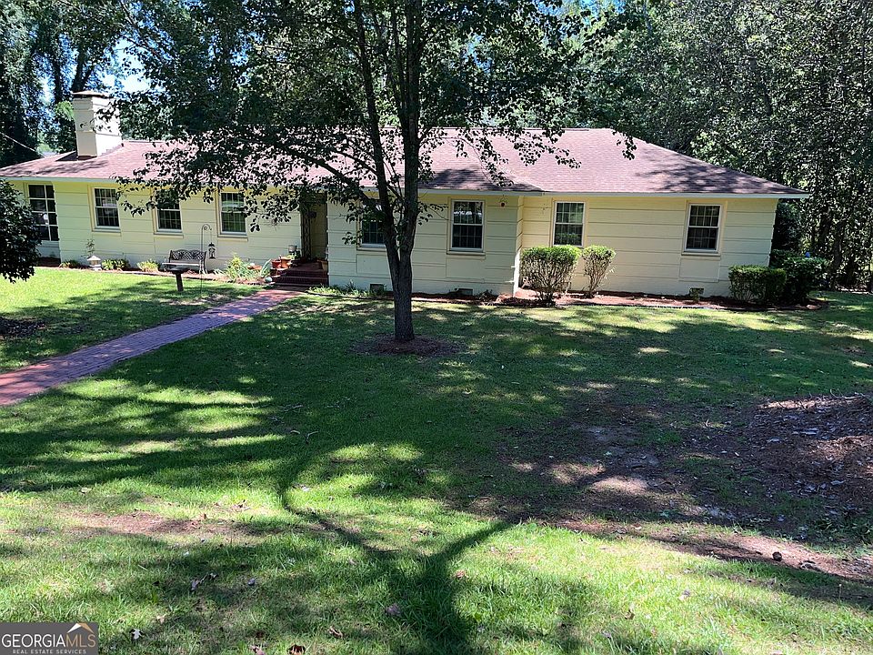 1st image of 210 Taliaferro Dr